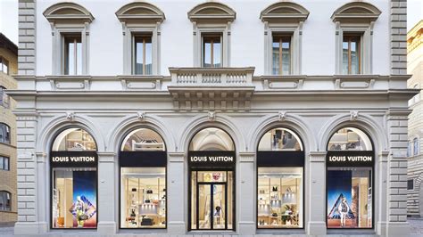 the mall firenze louis vuitton|louis vuitton italy stores.